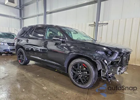 2019 Chevrolet Traverse Premier z USA, uszkodzony, nr VIN 1GNEVKKW4KJ274357